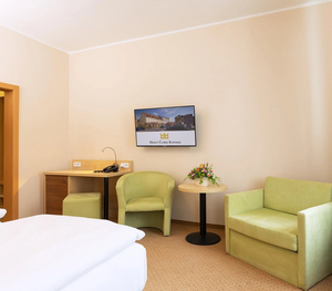 Hotel Česká Koruna — gallery image 3