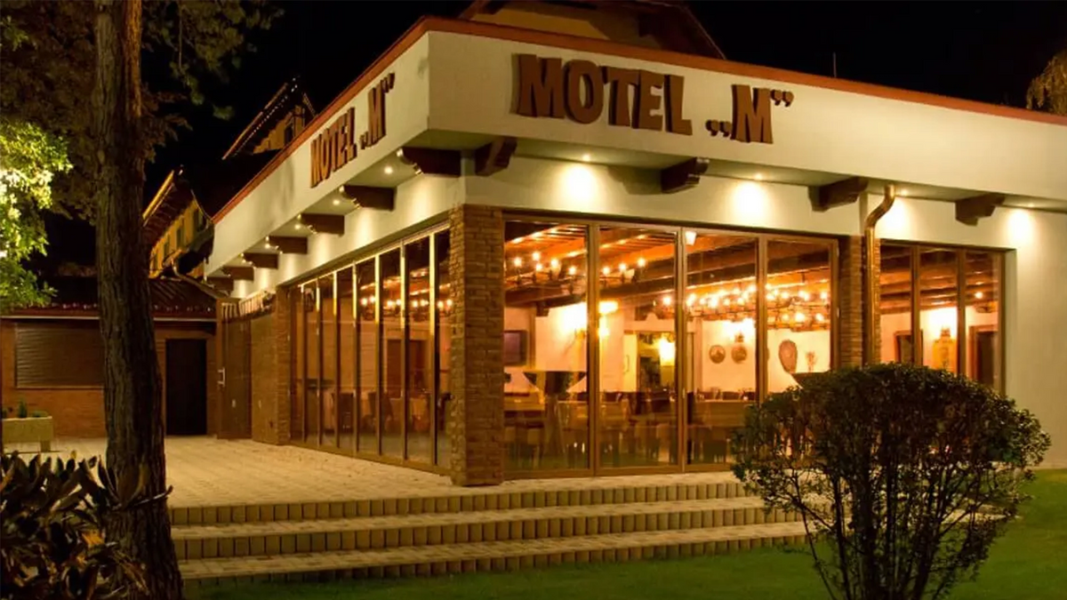 Motel M